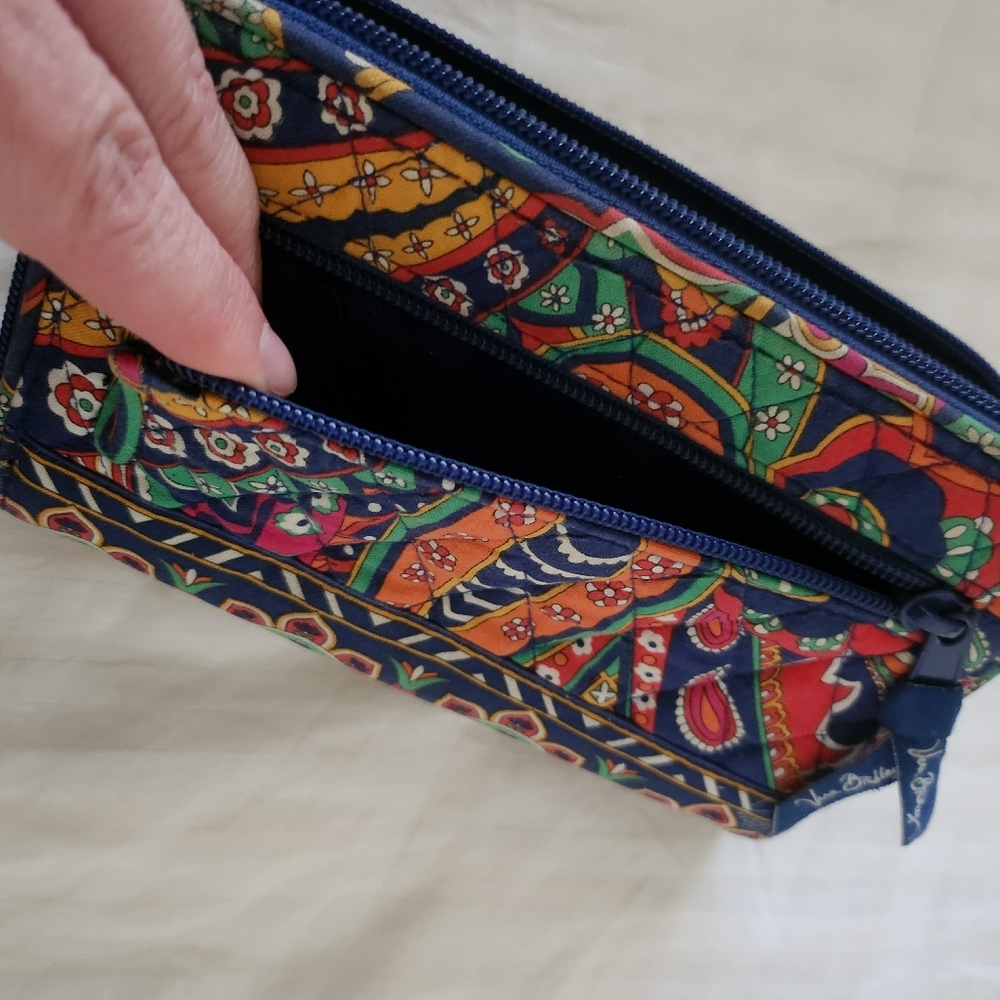 Vera Bradley Wallet - Picture 4 of 9